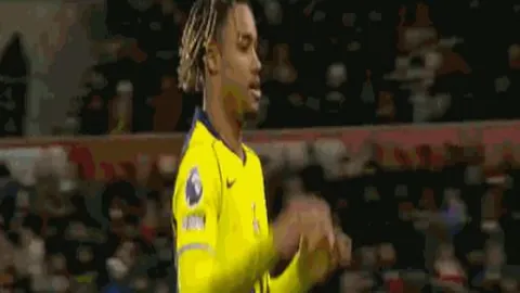 欧协篮风云再起，英土激战，谁能笑傲江湖？揭秘两强对决，优势一览无遗！