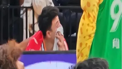 王曼昱击败郑怡静闯入四强，国乒女单亚洲杯包揽前四名