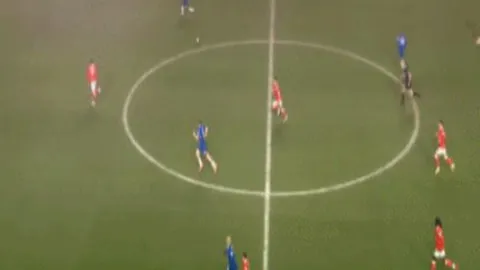 激情对决：哥伦甲布卡拉曼加挑战托利马体育，烽火燃情一触即发！